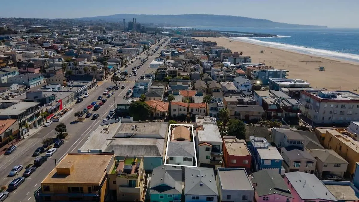 Beachside Bungalow 5 Minute Walk From The Shore Hermosa Beach 0*,  United States