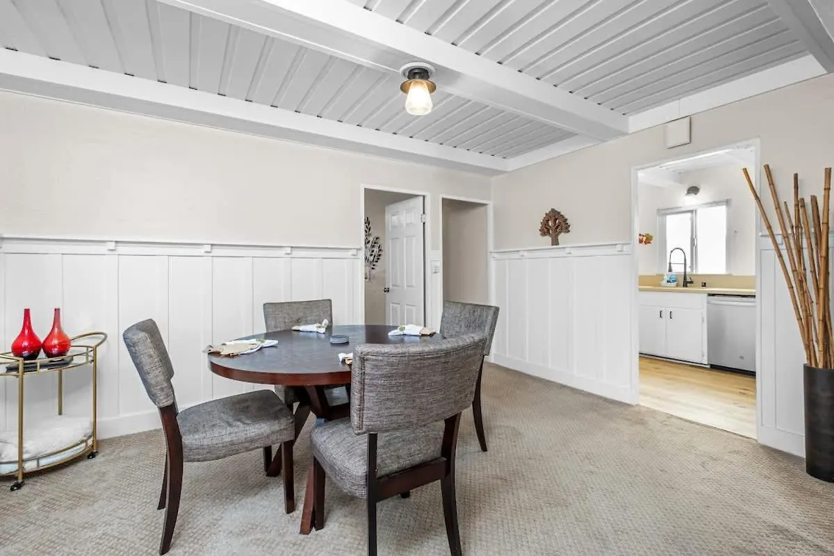 Beachside Bungalow 5 Minute Walk From The Shore Hermosa Beach